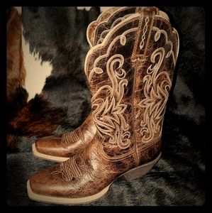 Ariat western boots